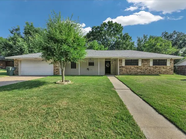 426 Willow Oak, Nacogdoches, TX 75964