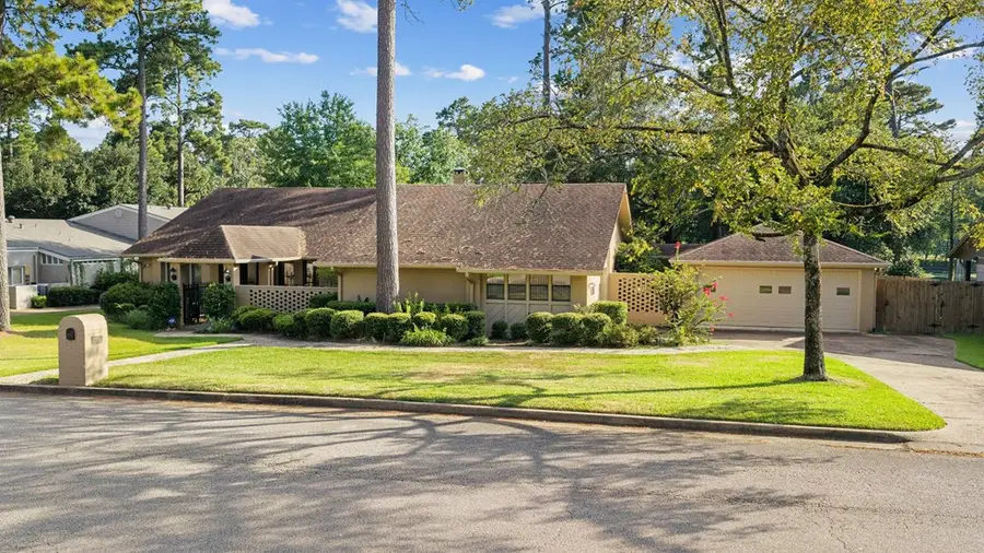 1006 Champions Drive, Lufkin, TX 75901 - #2