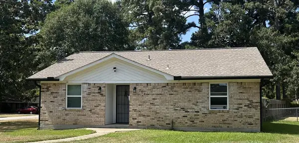 704 Janeway Street, Lufkin, TX 75901