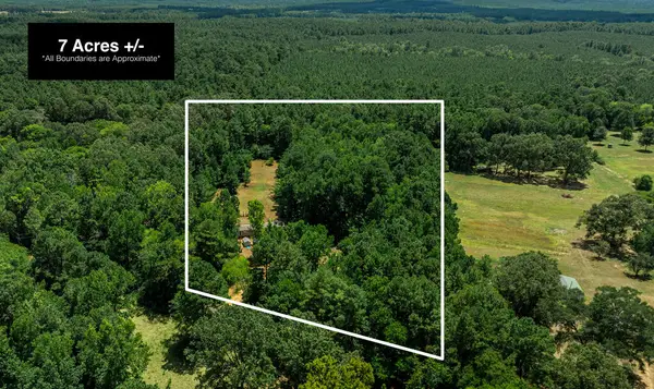 1255 Cr 256, San Augustine, TX 75972