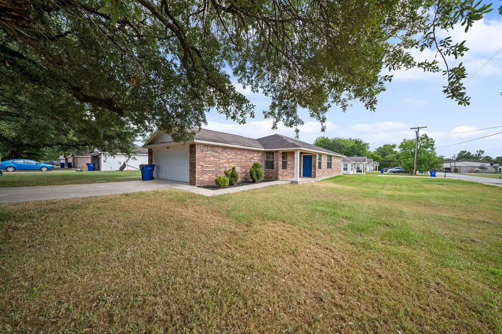 299 Martin Luther King, Diboll, TX 75941 - #1