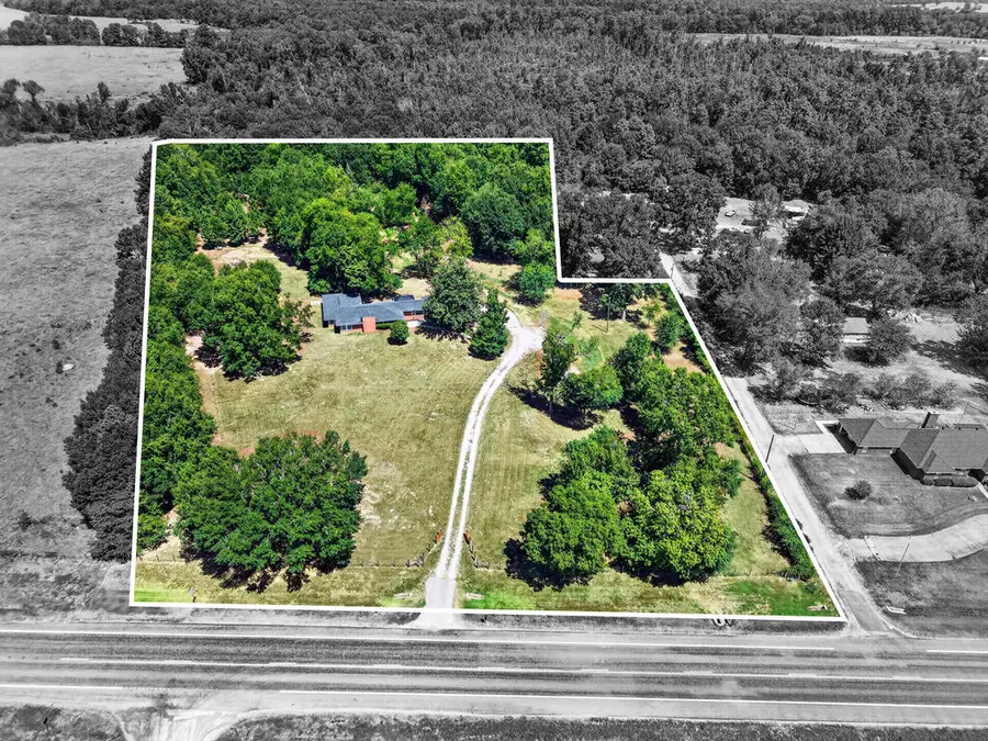1566 St Hwy 7 W, Crockett, TX 75835 - #2