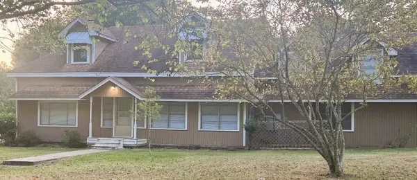194 County Road 388, Nacogdoches, TX 75961