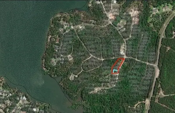 35631-35635 Wallis Point, Brookeland, TX 75931