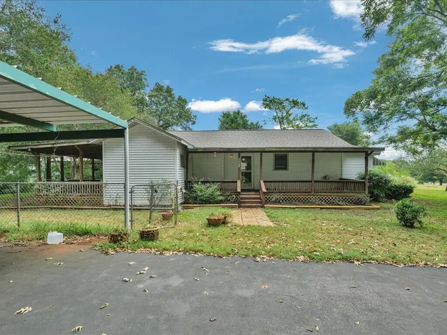 20653 St Hwy 21 E, Chireno, TX 75937 - #2