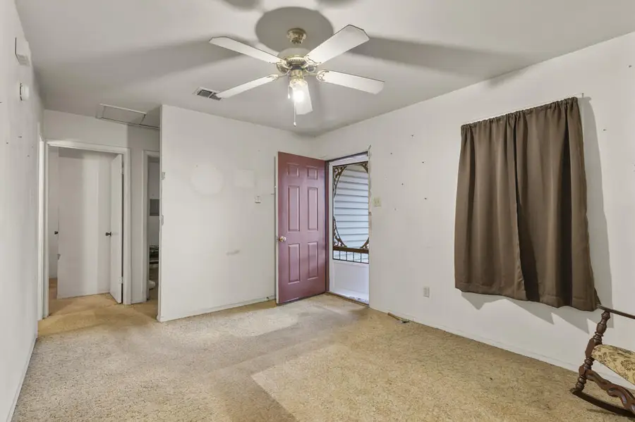 2112, 2114 Looneyville Road, Nacogdoches, TX 75964 - #2