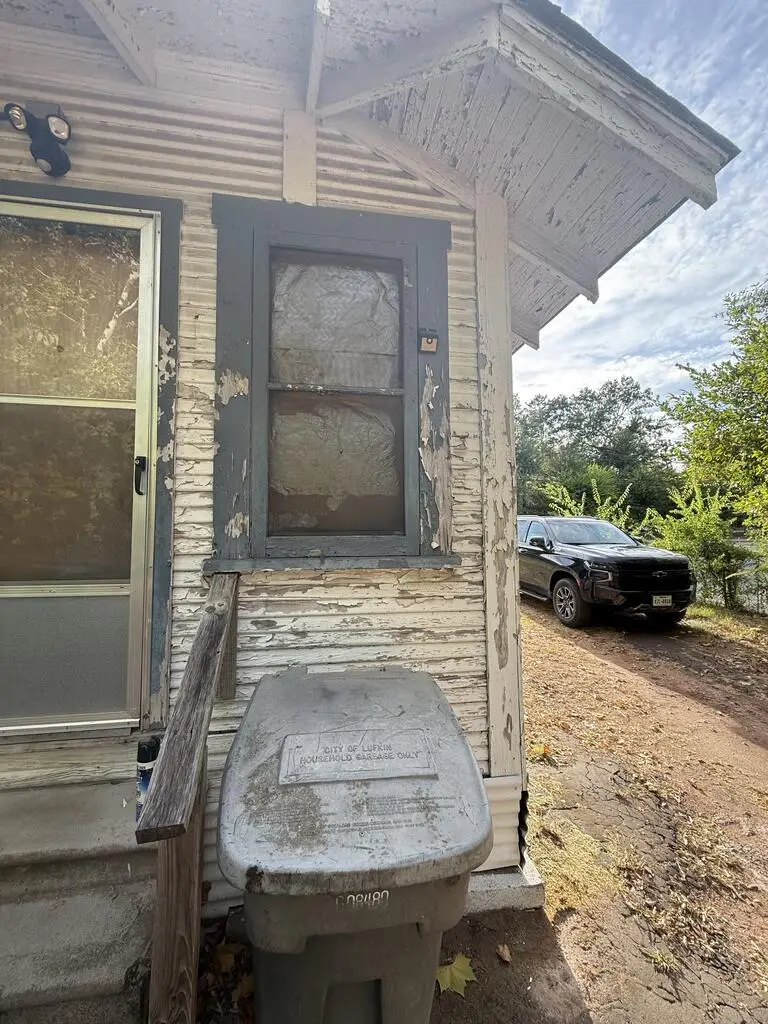 1107 1st Street, Lufkin, TX 75901 - #2