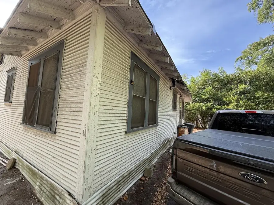 1107 1st Street, Lufkin, TX 75901 - #3