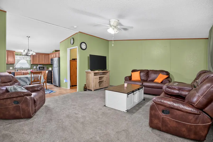 802 North 2nd Street, Huntington, TX 75949 - #3