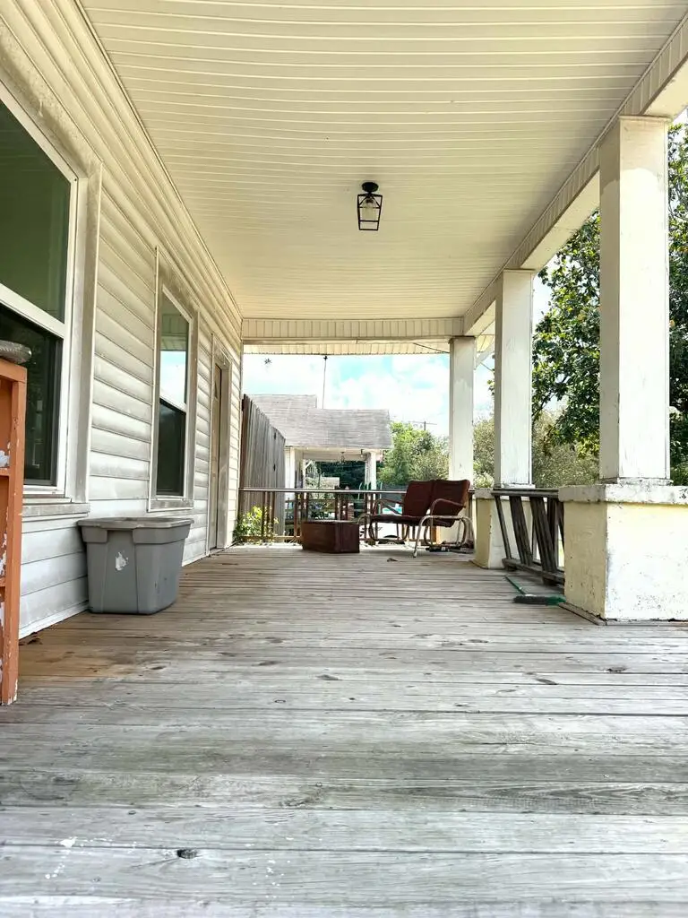 308 Center Street, Center, TX 75935 - #2