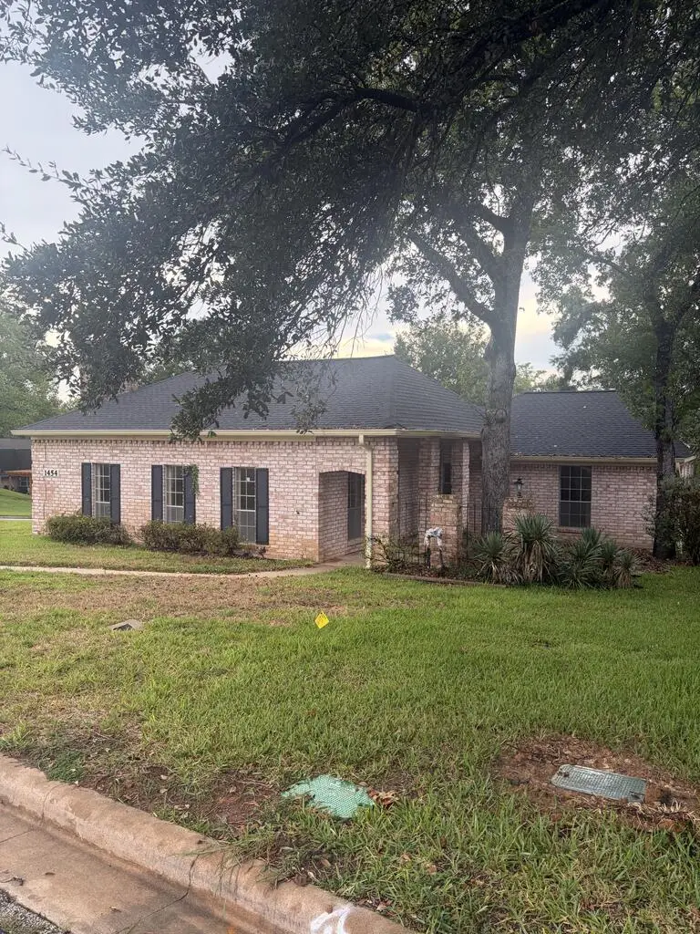 1454 Pleasant Valley Drive, Huntsville, TX 77340 - #1