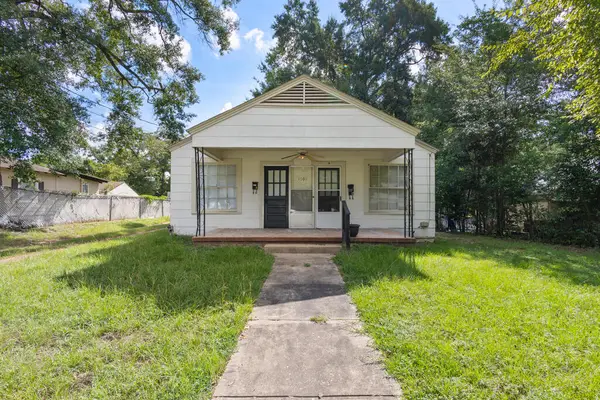 1101 Hackberry Street, Nacogdoches, TX 75961
