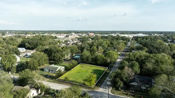 609 Persimmon Avenue, Lufkin, TX 75904