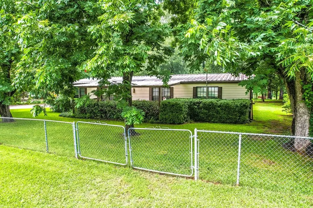 696 Persimmon, Zavalla, TX 75980 - #1
