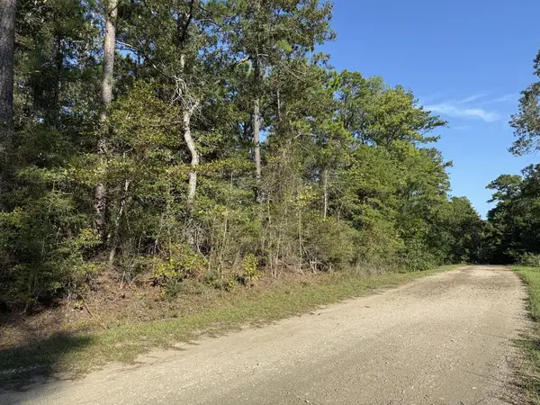 73 Shank Drive, Brookeland, TX 75931