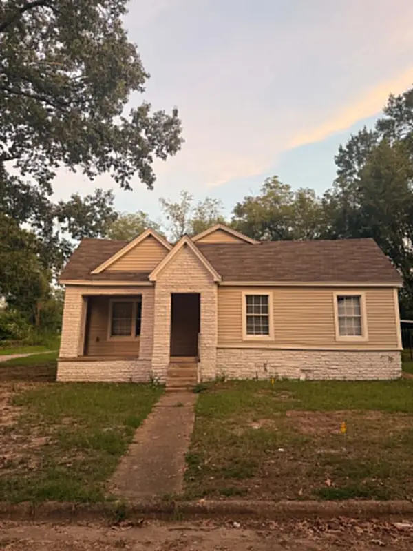 901 Glenn, Lufkin, TX 75904
