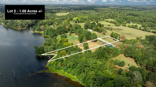 350 Indian Hen Drive, GARRISON, TX 75946