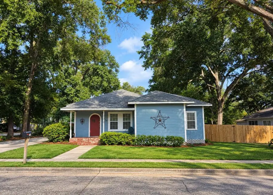 454 Powell Street, Jasper, TX 75951 - #2