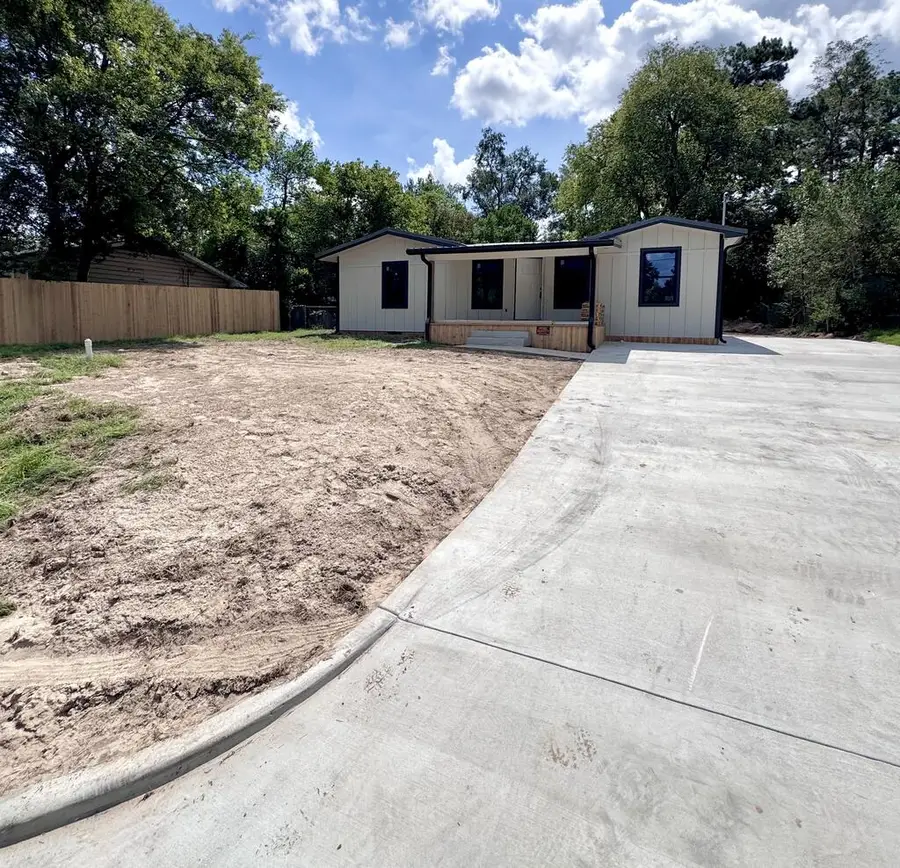 1811 Virginia Avenue, Nacogdoches, TX 75964 - #2