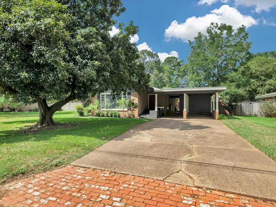 3419 Raguet Street, Nacogdoches, TX 75965 - #3