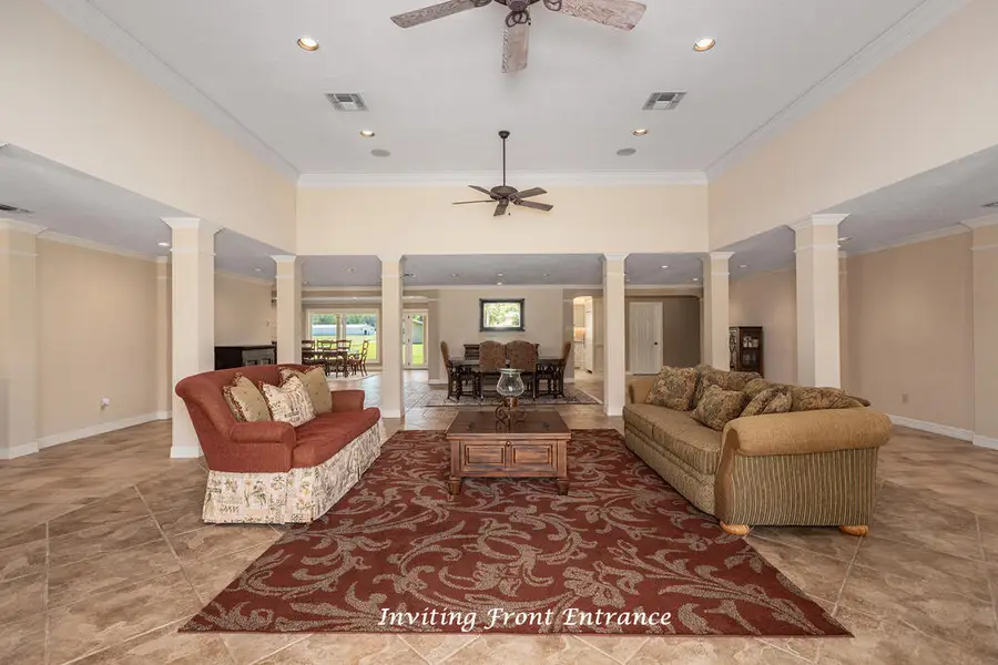 902 S Us Highway 69, Huntington, TX 75949 - #2
