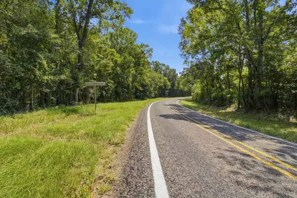 PID R006028481 Sh 21 W, San Augustine, TX 75972