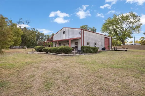 4251 Fm 3310 S, Henderson, TX 75654