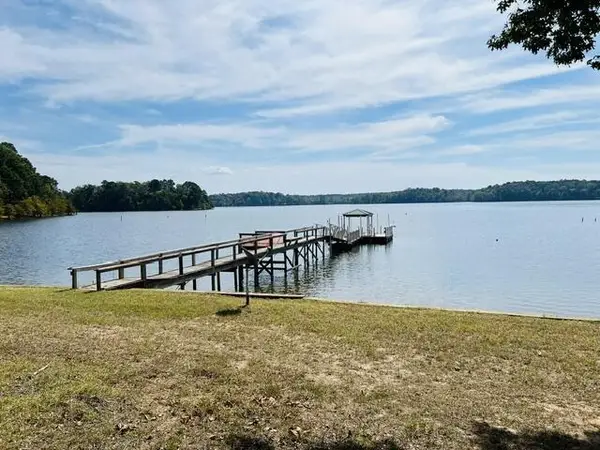 125 Isle Drive, Hemphill, TX 75948