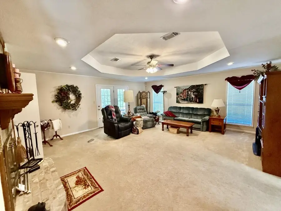 951 Hunterwood Drive, Jasper, TX 75951 - #2