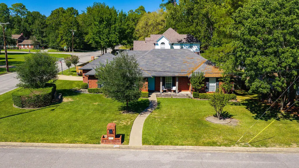 1501 Azalea, Lufkin, TX 75904 - #1