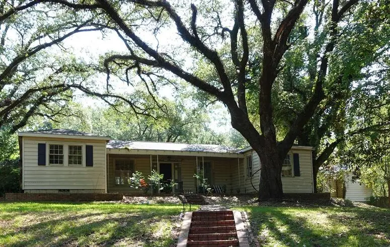 1111 Morningside Drive, Lufkin, TX 75904 - #2
