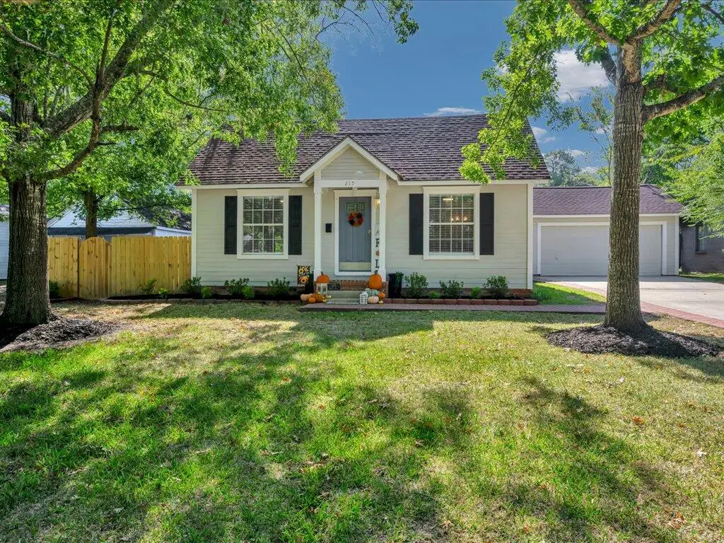 215 House Street, Lufkin, TX 75904 - #1
