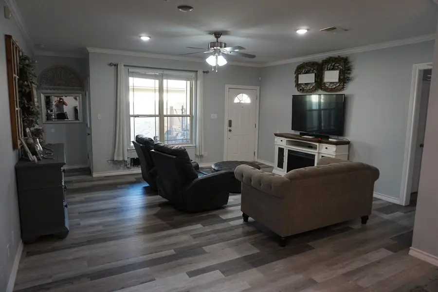 1638 Iowa Avenue, San Angelo, TX 76904 - #3