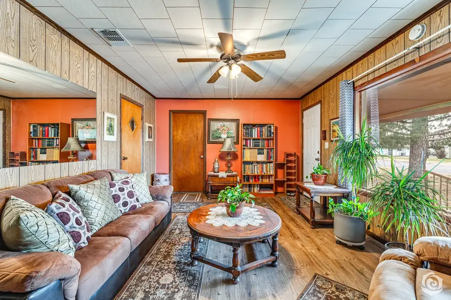 66 W 34th Street, San Angelo, TX 76903 - #3