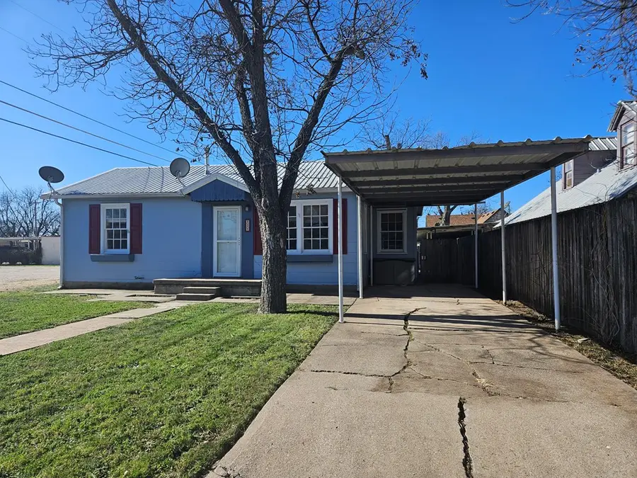 804 S Water Avenue, Sonora, TX 76950 - #3
