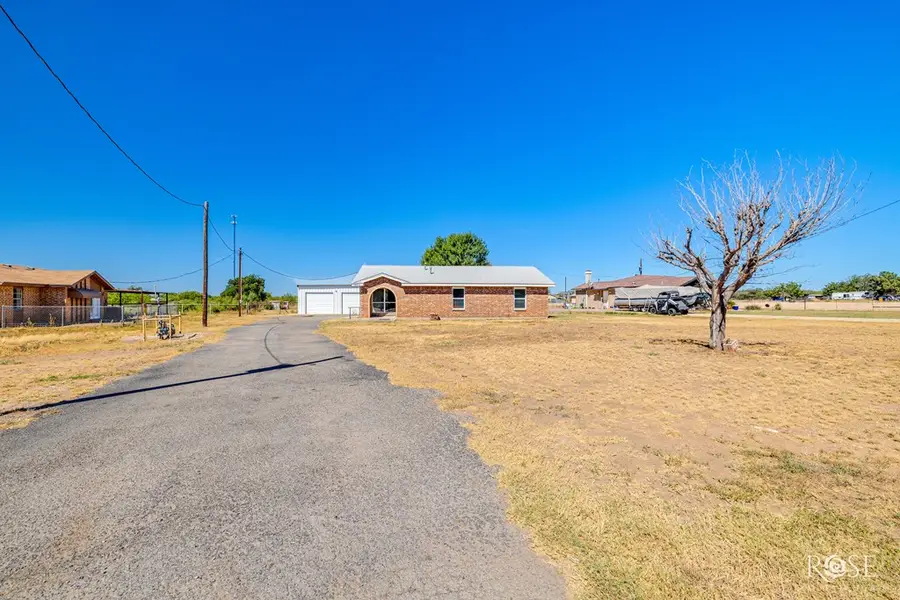 7833 Duckworth Rd, East Tom Green, TX 76905 - Image #2