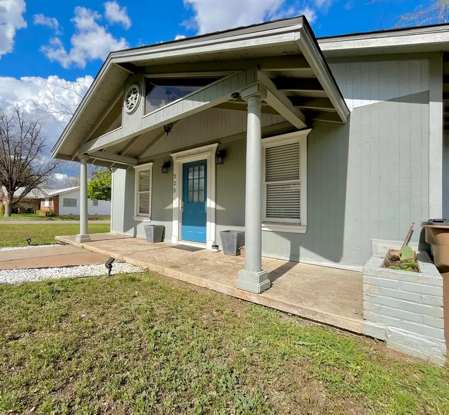 222 N Madison Street, San Angelo, TX 76901 - #2