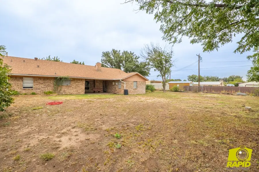 711 Robert Lee, Sterling City, TX 76951 - Image #3