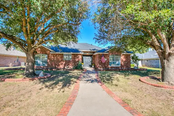 3538 Shadyhill Dr, San Angelo, TX 76904