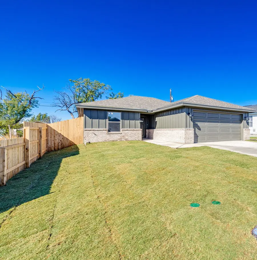 314 W 12th St, San Angelo, TX 76903 - Image #2