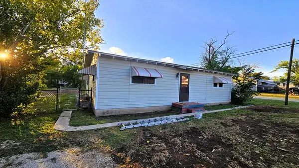 11693 Fort Worth Street, Carlsbad, TX 76934