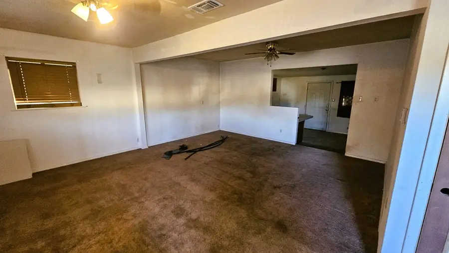 11693 Fort Worth Street, Carlsbad, TX 76934 - #2