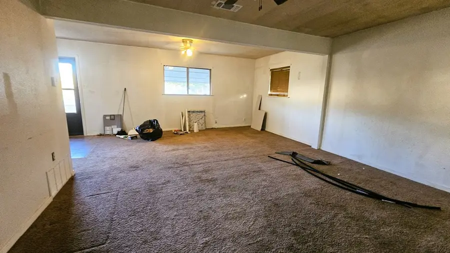 11693 Fort Worth Street, Carlsbad, TX 76934 - #3