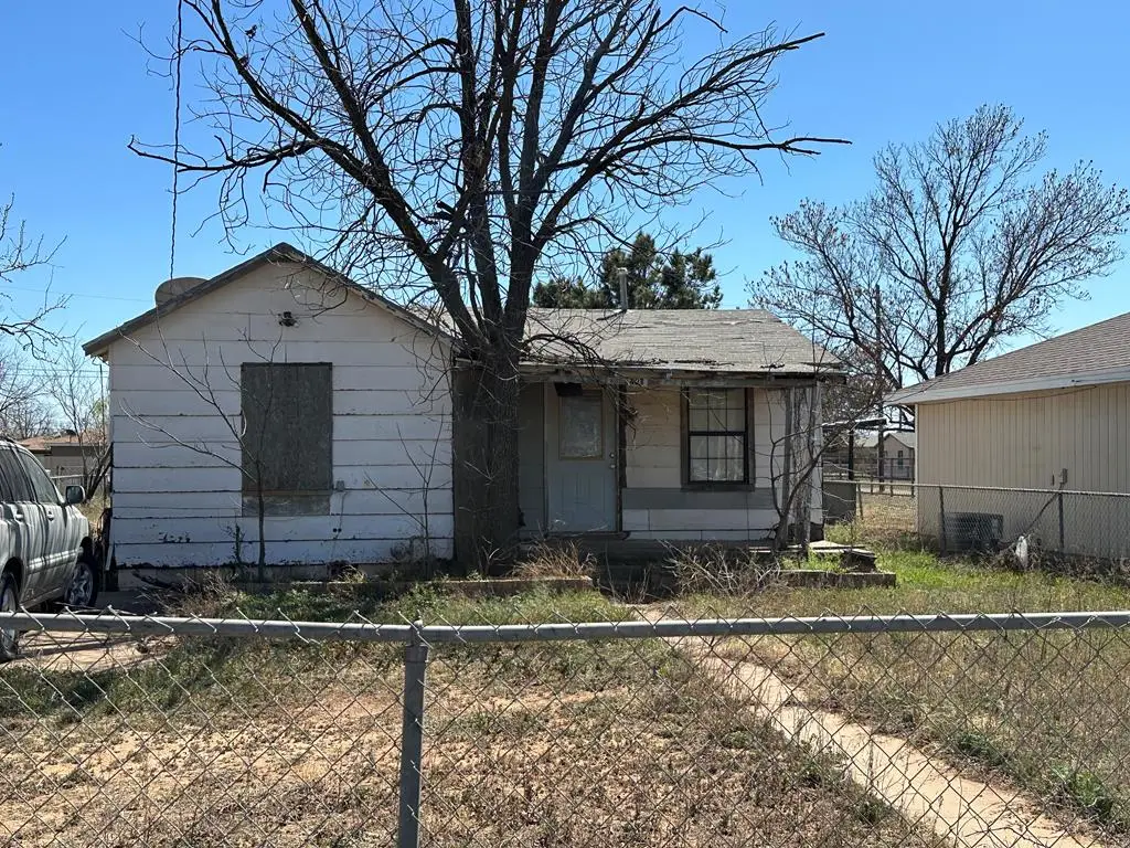 403 E 47th St, San Angelo, TX 76903 - Image #1