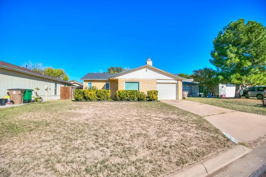 3326 Cameron St, San Angelo, TX 76903 - Image #2