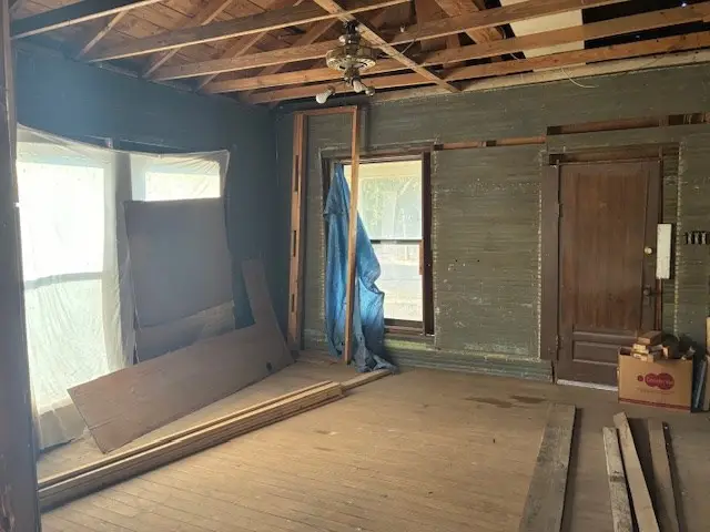 2002 N Oakes St, San Angelo, TX 76903 - Image #3