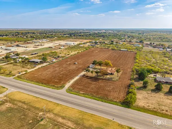 2225 W Fm 2105, San Angelo, TX 76901