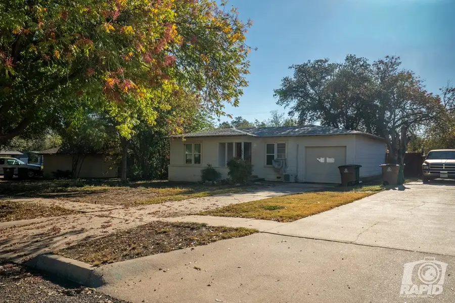 2223 Coleman St, San Angelo, TX 76901 - Image #3