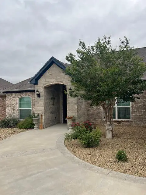 5876 Bridlewood Court, San Angelo, TX 76904 - Image #2