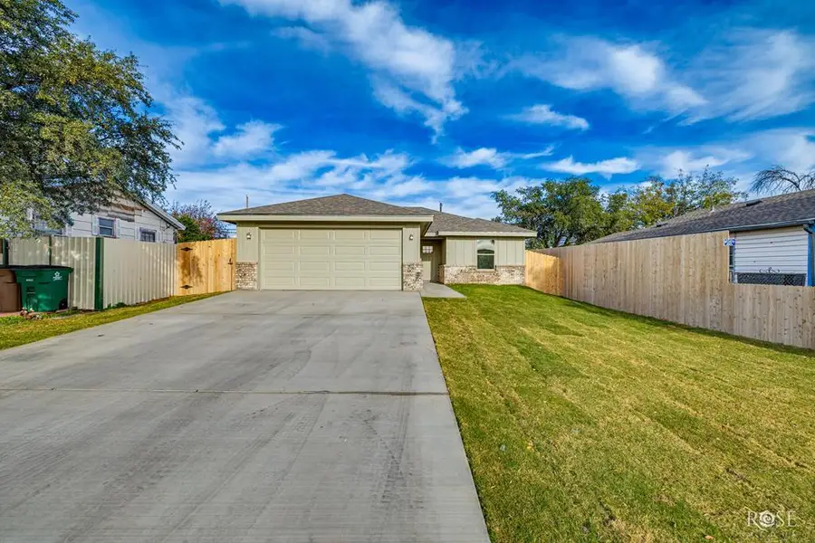 2614 Dallas St, San Angelo, TX 76901 - Image #2